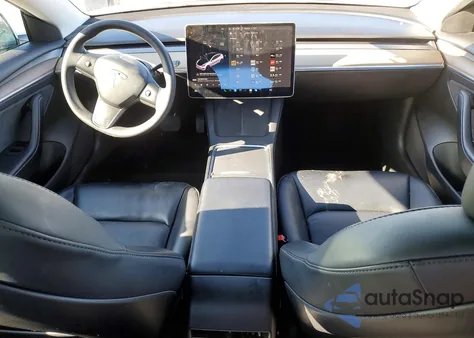 2022 Tesla Model 3 from USA, damaged, VIN 5YJ3E1EB5NF133084